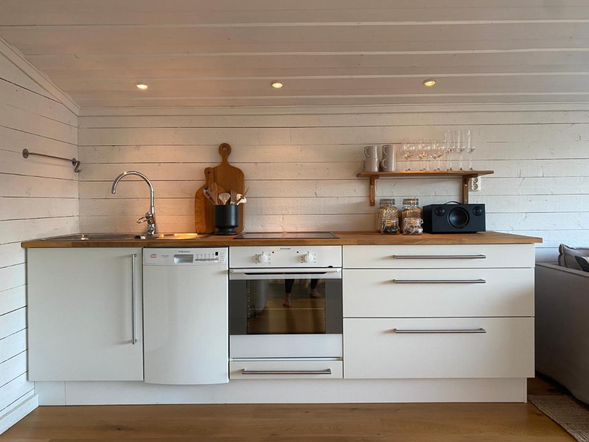 Peaceful And Scandinavian-style With Scenic Nature And Seaview In High Coast * Domsjo