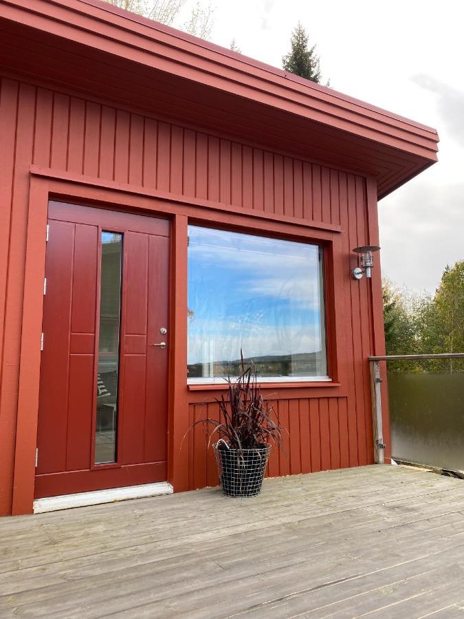 Peaceful And Scandinavian-style With Scenic Nature And Seaview In High Coast *